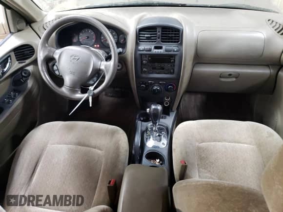 2003 Hyundai Santa Fe GLS с VIN KM8SC13D33U375491, выставлен на аукционе Copart как лот 76720694 с пробегом 212 447 миль миль и Списание • Salvage title. История ставок и продаж доступна на DreamBid. Изображение 8.