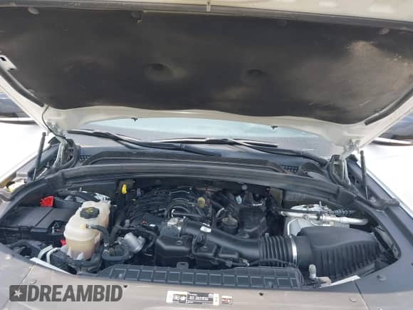 2021 Jeep Grand Cherokee Limited with VIN 1C4RJJBG5M8175260, listed as a IAAI auction lot 42206283 with Not provided miles and . Bid and sale history available at DreamBid. Image 10.
