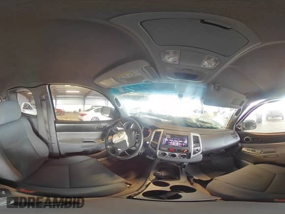 2006 Toyota Tacoma с VIN 5TEUU42N36Z306530, выставлен на аукционе Copart как лот 82293625 с пробегом 220 562 миль миль и Списание • Salvage title. История ставок и продаж доступна на DreamBid. Изображение 14.
