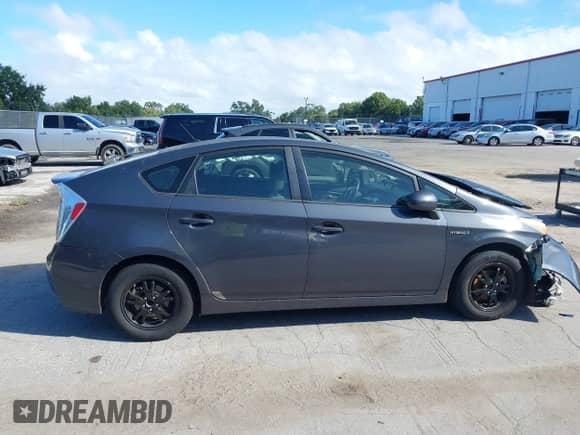 2013 Toyota Prius One с VIN JTDKN3DU9D5564053, выставлен на аукционе IAAI как лот 43329942 с пробегом 141 661 миль миль и . История ставок и продаж доступна на DreamBid. Изображение 13.