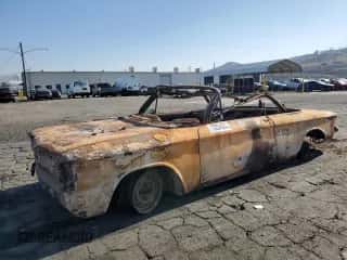 1963 Chevrolet Corvair с VIN 30967W122990, выставлен на аукционе Copart как лот 73204364 с пробегом Не указан миль и На запчасти • Non repairable. История ставок и продаж доступна на DreamBid. Изображение 1.
