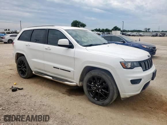 2019 Jeep Grand Cherokee Upland with VIN 1C4RJEAG9KC778618, listed as a Copart auction lot 66317405 with 20,554 mi miles and Salvage title. Bid and sale history available at DreamBid. Image 4.
