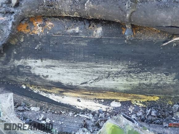 2019 Chrysler 300 S z VIN 2C3CCABG5KH654192, wystawiony jako IAAI lot #40535560 z przebiegiem Nie podano mil oraz . Historia ofert i sprzedaży dostępna na DreamBid. Obrazek 9.