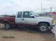 1994 GMC Sierra 1500 с VIN 2GTEK19K3R1536999, выставлен на аукционе IAAI как лот 42365255 с пробегом 286 927 миль миль и . История ставок и продаж доступна на DreamBid. Изображение 14.