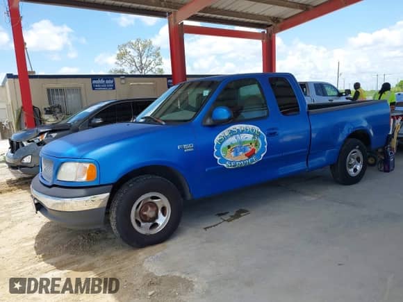 1999 Ford F-150 XL with VIN 1FTRX17L9XNB83680, listed as a IAAI auction lot 42636807 with Not provided miles and . Bid and sale history available at DreamBid. Image 17.
