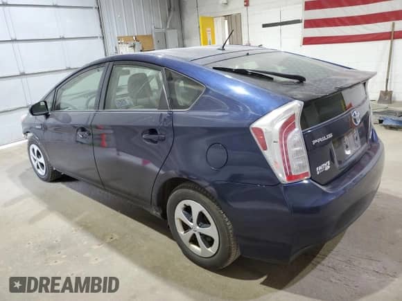 2012 Toyota Prius Three with VIN JTDKN3DU4C1501478, listed as a Copart auction lot 68068005 with 120,007 mi miles and Salvage title. Bid and sale history available at DreamBid. Image 2.