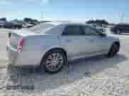 2014 Chrysler 300 z VIN 2C3CCARG3EH120506, wystawiony jako Copart lot #67546344 z przebiegiem 79 129 mil mil oraz Szkoda całkowita • Salvage title. Historia ofert i sprzedaży dostępna na DreamBid. Obrazek 3.
