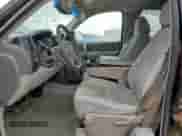 2008 GMC Sierra 1500 SLT z VIN 1GTEK19J48Z314243, wystawiony jako Copart lot #62509225 z przebiegiem 156 520 mil mil oraz Czysty tytuł • Clean title. Historia ofert i sprzedaży dostępna na DreamBid. Obrazek 7.