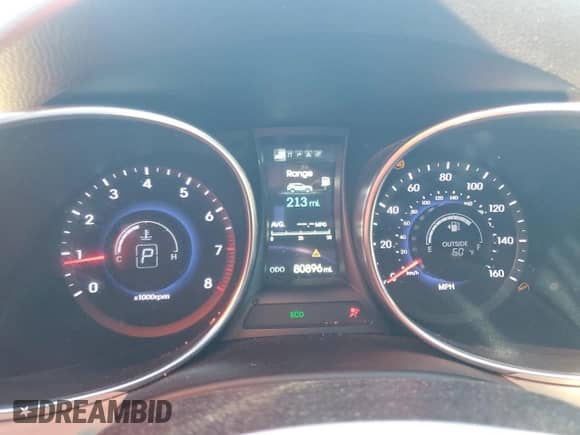 2014 Hyundai Santa Fe с VIN 5XYZU3LA9EG222314, выставлен на аукционе Copart как лот 70580945 с пробегом 80 896 миль миль и Списание • Salvage title. История ставок и продаж доступна на DreamBid. Изображение 9.