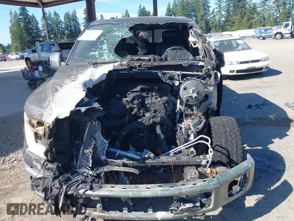 2016 Ford F-150 XLT z VIN 1FTEW1EG2GKE63501, wystawiony jako IAAI lot #43281858 z przebiegiem Nie podano mil oraz . Historia ofert i sprzedaży dostępna na DreamBid. Obrazek 6.