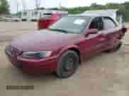 1997 Toyota Camry LE z VIN 4T1BF22K8VU005878, wystawiony jako IAAI lot #42447380 z przebiegiem 180 256 mil mil oraz . Historia ofert i sprzedaży dostępna na DreamBid. Obrazek 17.