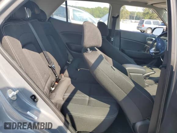 2022 Hyundai Venue SEL with VIN KMHRC8A3XNU142597, listed as a Copart auction lot 80727075 with 49,586 mi miles and Salvage title. Bid and sale history available at DreamBid. Image 11.