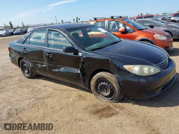 2005 Toyota Camry LE с VIN 4T1BE32K05U037071, выставлен на аукционе IAAI как лот 43401672 с пробегом 174 715 миль миль и . История ставок и продаж доступна на DreamBid. Изображение 1.
