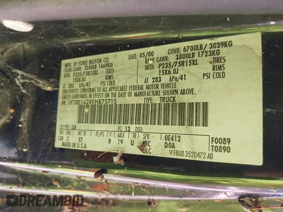 2000 Ford Econoline Cargo with VIN 1FTRE1424YHB75715, listed as a IAAI auction lot 42659571 with 203,872 mi miles and . Bid and sale history available at DreamBid. Image 9.