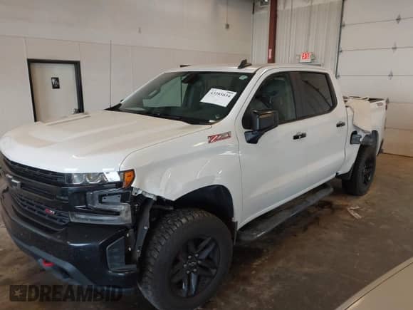 2020 Chevrolet Silverado 1500 LT Trail Boss z VIN 1GCPYFED4LZ321383, wystawiony jako IAAI lot #43285834 z przebiegiem 201 627 mil mil oraz . Historia ofert i sprzedaży dostępna na DreamBid. Obrazek 6.