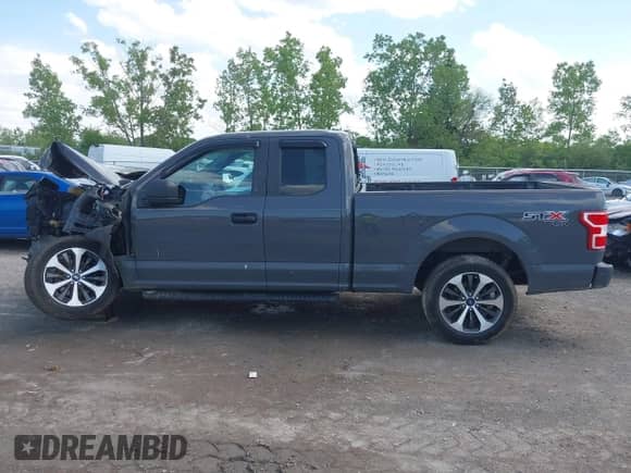 2020 Ford F-150 XL with VIN 1FTEX1EP6LFC39891, listed as a IAAI auction lot 42259739 with 75,877 mi miles and . Bid and sale history available at DreamBid. Image 15.