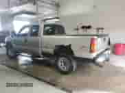 2000 GMC Sierra 1500 SLE with VIN 1GTEK19T2YZ291109, listed as a Copart auction lot 82026505 with 295,711 mi miles and Salvage title. Bid and sale history available at DreamBid. Image 2.