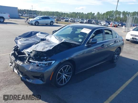 2021 BMW 3 Series 330i xDrive с VIN 3MW5R7J00M8C09136, выставлен на аукционе IAAI как лот 43345955 с пробегом 30 404 миль миль и . История ставок и продаж доступна на DreamBid. Изображение 17.