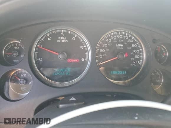 2007 Chevrolet Tahoe LS с VIN 1GNFC13C67J326393, выставлен на аукционе Copart как лот 68517995 с пробегом 169 283 миль миль и Чистый • Clean title. История ставок и продаж доступна на DreamBid. Изображение 9.
