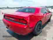 2013 Dodge Challenger R/T Plus z VIN 2C3CDYBT8DH614369, wystawiony jako IAAI lot #42684383 z przebiegiem 82 766 mil mil oraz . Historia ofert i sprzedaży dostępna na DreamBid. Obrazek 4.