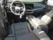 2025 Chevrolet Equinox AWD LT z VIN 3GNAXPEG8SL154290, wystawiony jako Copart lot #43781965 z przebiegiem 579 mil mil oraz Szkoda całkowita • Salvage title. Historia ofert i sprzedaży dostępna na DreamBid. Obrazek 8.