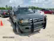 2002 Toyota Tundra SR5 z VIN 5TBBT44182S321531, wystawiony jako Copart lot #65466835 z przebiegiem Nie podano mil oraz Szkoda całkowita • Salvage title. Historia ofert i sprzedaży dostępna na DreamBid. Obrazek 13.