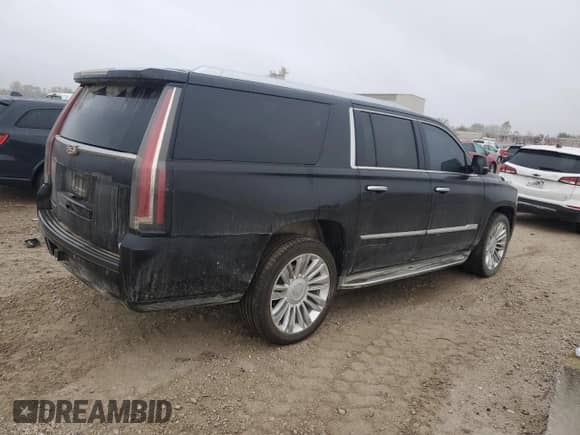 2015 Cadillac Escalade ESV Luxury с VIN 1GYS3SKJ1FR710606, выставлен на аукционе Copart как лот 82733265 с пробегом 154 326 миль миль и Чистый • Clean title. История ставок и продаж доступна на DreamBid. Изображение 3.