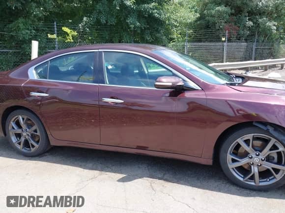 2014 Nissan Maxima S z VIN 1N4AA5AP0EC464475, wystawiony jako IAAI lot #42787428 z przebiegiem 167 872 mil mil oraz . Historia ofert i sprzedaży dostępna na DreamBid. Obrazek 13.