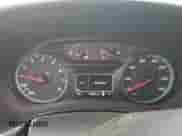 2018 Chevrolet Equinox LT z VIN 2GNAXJEV5J6110682, wystawiony jako Copart lot #81436485 z przebiegiem 133 963 mil mil oraz Szkoda całkowita • Salvage title. Historia ofert i sprzedaży dostępna na DreamBid. Obrazek 9.