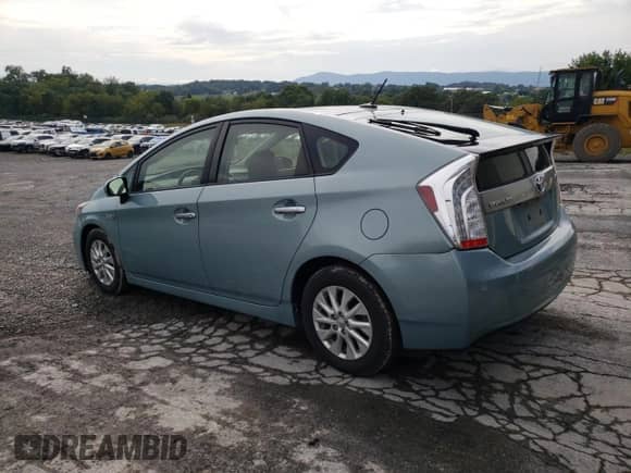 2014 Toyota Prius z VIN JTDKN3DP6E3053617, wystawiony jako Copart lot #69065555 z przebiegiem 85 409 mil mil oraz Czysty tytuł • Clean title. Historia ofert i sprzedaży dostępna na DreamBid. Obrazek 2.