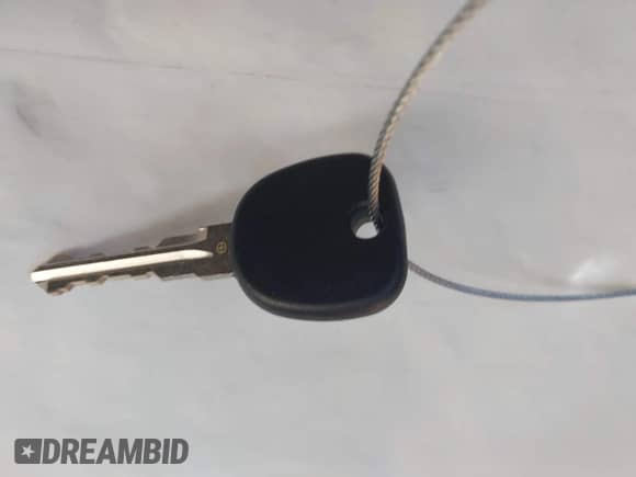 2007 Chevrolet Avalanche 2LT z VIN 3GNEC12J37G276436, wystawiony jako IAAI lot #42520316 z przebiegiem 158 290 mil mil oraz . Historia ofert i sprzedaży dostępna na DreamBid. Obrazek 11.