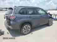 2025 Subaru Forester Touring Hybrid with VIN JF2SLSTD1SH402965, listed as a Copart auction lot 66026295 with 2,020 mi miles and Salvage title. Bid and sale history available at DreamBid. Image 3.