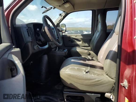 2009 Chevrolet Express Passenger z VIN 1GAHG39K891171907, wystawiony jako Copart lot #69014365 z przebiegiem 182 212 mil mil oraz Czysty tytuł • Clean title. Historia ofert i sprzedaży dostępna na DreamBid. Obrazek 7.