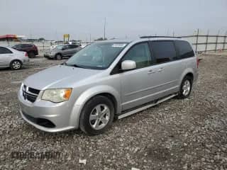 2011 Dodge Grand Caravan Mainstreet with VIN 2D4RN3DGXBR709175, listed as a Copart auction lot 81670445 with 186,530 mi miles and Clean title. Bid and sale history available at DreamBid. Image 1.