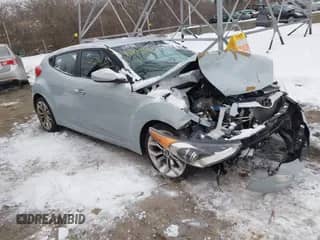 2014 Hyundai Veloster с VIN KMHTC6AD6EU214172, выставлен на аукционе IAAI как лот 41298186 с пробегом 121 988 миль миль и . История ставок и продаж доступна на DreamBid. Изображение 1.