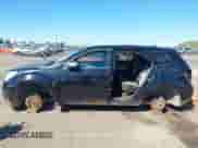 2010 Chevrolet Equinox LS z VIN 2CNFLCEW0A6365038, wystawiony jako IAAI lot #40498045 z przebiegiem Nie podano mil oraz . Historia ofert i sprzedaży dostępna na DreamBid. Obrazek 6.