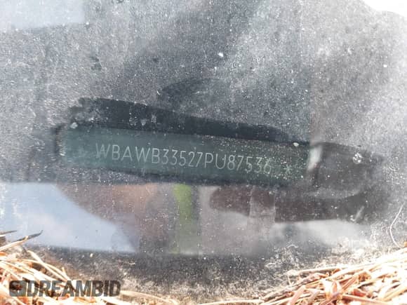 2007 BMW 3 Series 328i с VIN WBAWB33527PU87536, выставлен на аукционе IAAI как лот 42750304 с пробегом 222 102 миль миль и . История ставок и продаж доступна на DreamBid. Изображение 13.