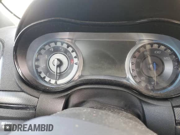 2015 Chrysler 300 S with VIN 2C3CCAGG0FH842455, listed as a Copart auction lot 81195015 with Not provided miles and Clean title. Bid and sale history available at DreamBid. Image 9.