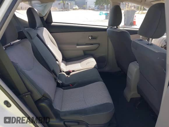 2016 Toyota Prius Two z VIN JTDZN3EU7GJ051778, wystawiony jako IAAI lot #42537876 z przebiegiem 48 180 mil mil oraz . Historia ofert i sprzedaży dostępna na DreamBid. Obrazek 8.