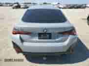 2024 BMW i4 M50 z VIN WBY33AW00RFS29496, wystawiony jako Copart lot #65289205 z przebiegiem 22 519 mil mil oraz Szkoda całkowita • Salvage title. Historia ofert i sprzedaży dostępna na DreamBid. Obrazek 6.