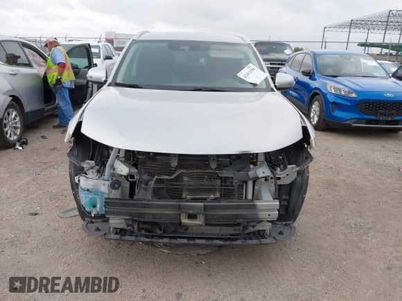 2020 Mitsubishi Outlander SE с VIN JA4AD3A30LZ035859, выставлен на аукционе IAAI как лот 42411586 с пробегом 77 427 миль миль и . История ставок и продаж доступна на DreamBid. Изображение 13.