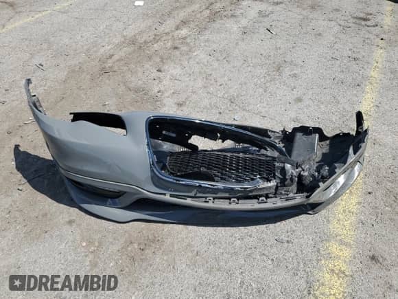 2019 Chrysler 300 S с VIN 2C3CCABG2KH686078, выставлен на аукционе Copart как лот 59743465 с пробегом 47 123 миль миль и Списание • Salvage title. История ставок и продаж доступна на DreamBid. Изображение 12.