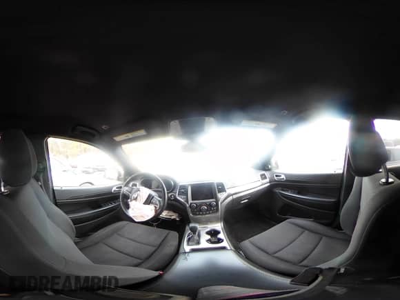 2018 Jeep Grand Cherokee Altitude с VIN 1C4RJEAG1JC513349, выставлен на аукционе IAAI как лот 41408487 с пробегом 172 216 миль миль и . История ставок и продаж доступна на DreamBid. Изображение 19.