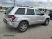 2010 Jeep Grand Cherokee Laredo с VIN 1J4PR4GK0AC138103, выставлен на аукционе Copart как лот 70019075 с пробегом 198 050 миль миль и Списание • Salvage title. История ставок и продаж доступна на DreamBid. Изображение 3.