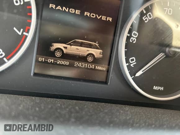 2010 Land Rover Range Rover Sport HSE with VIN SALSF2D41AA251579, listed as a Copart auction lot 59035625 with 243,104 mi miles and Clean title. Bid and sale history available at DreamBid. Image 8.