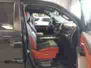 2019 Ram 1500 Rebel z VIN 1C6SRFLT2KN740072, wystawiony jako IAAI lot #43130521 z przebiegiem 94 106 mil mil oraz . Historia ofert i sprzedaży dostępna na DreamBid. Obrazek 5.