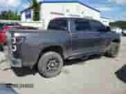 2012 Toyota Tundra с VIN 5TFDW5F12CX238361, выставлен на аукционе Copart как лот 68435805 с пробегом 230 865 миль миль и Списание • Salvage title. История ставок и продаж доступна на DreamBid. Изображение 3.