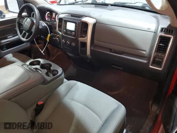 2014 Ram 1500 z VIN 3C6JR7BG2EG235653, wystawiony jako Copart lot #88241785 z przebiegiem 86 039 mil mil oraz Szkoda całkowita • Salvage title. Historia ofert i sprzedaży dostępna na DreamBid. Obrazek 8.