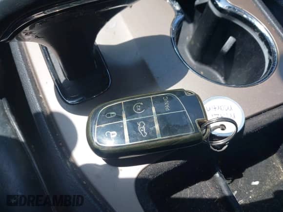 2014 Jeep Grand Cherokee Summit с VIN 1C4RJEJGXEC299600, выставлен на аукционе IAAI как лот 41935193 с пробегом 199 831 миль миль и . История ставок и продаж доступна на DreamBid. Изображение 11.