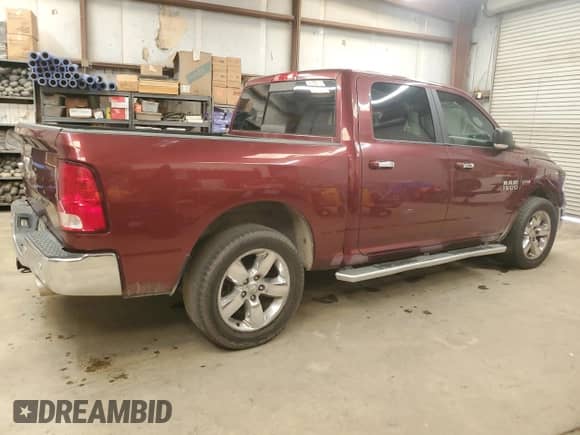 2018 Ram 1500 Big Horn z VIN 3C6RR6LT5JG171224, wystawiony jako Copart lot #46656885 z przebiegiem 145 174 mil mil oraz Czysty tytuł • Clean title. Historia ofert i sprzedaży dostępna na DreamBid. Obrazek 3.